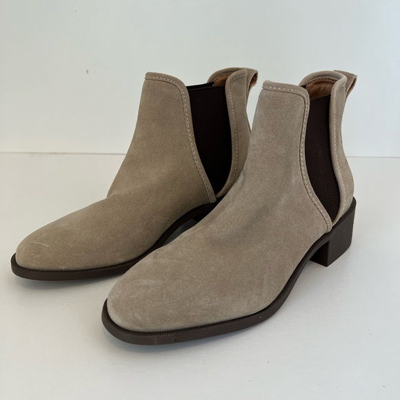 Steve Madden Darbie Suede Boots Size Taupe Dares 6.5 - Picture 4 of 11